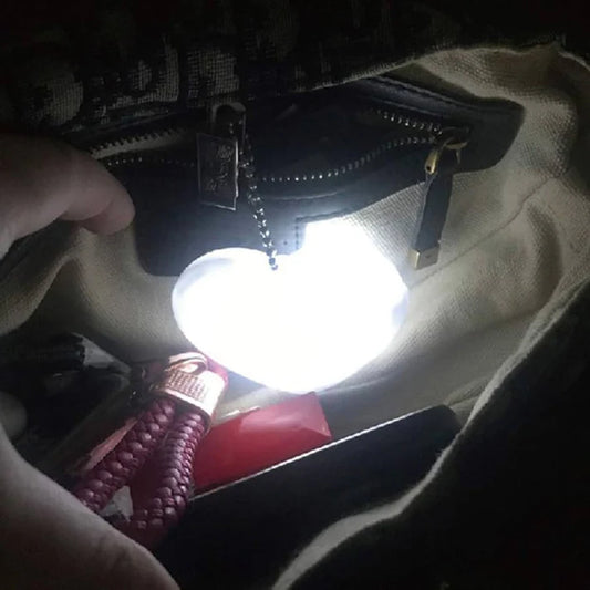 Light up purse keychains ميدالية ضوء مضيئة